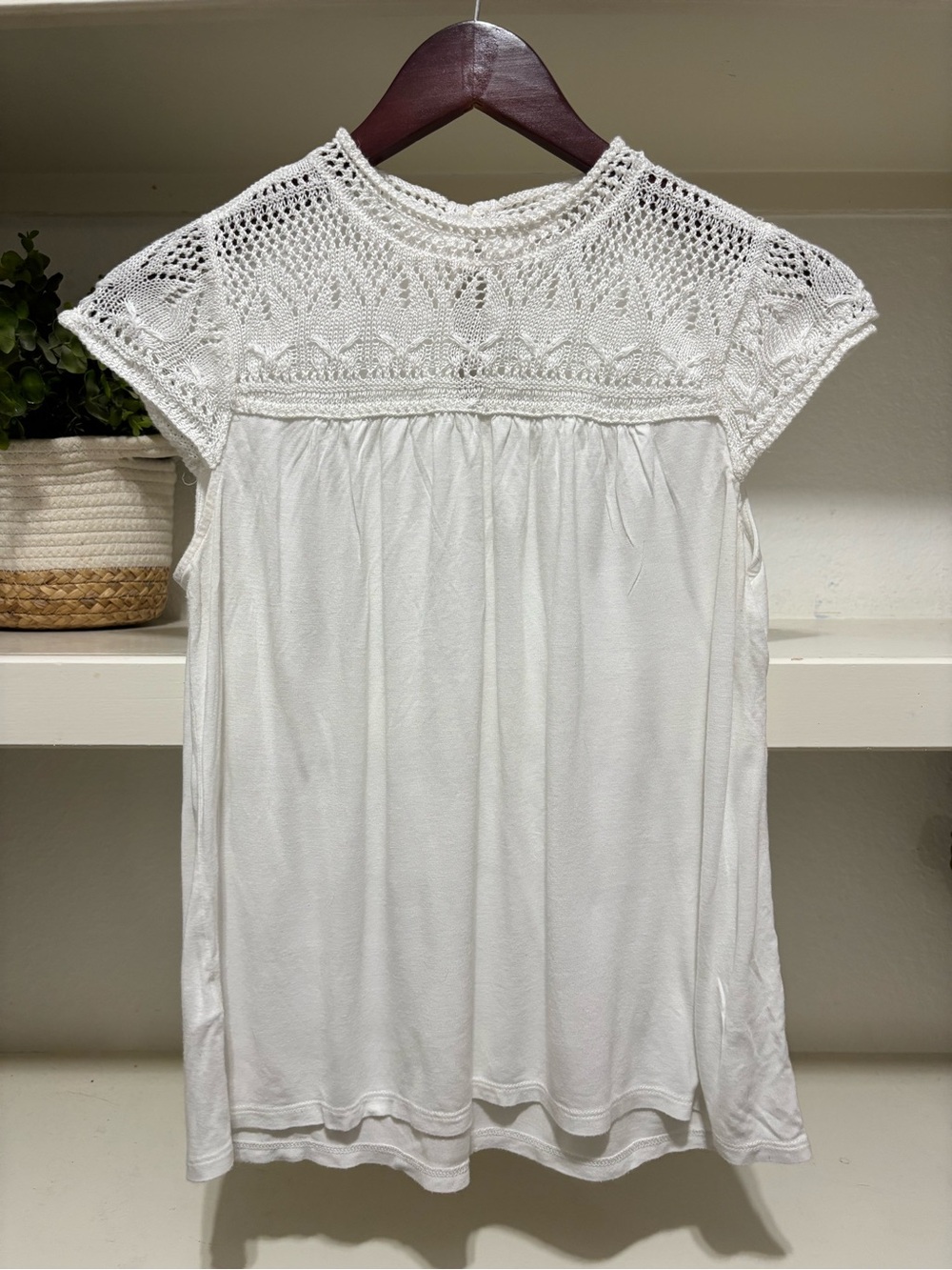 LOFT White Crochet Yoke Cap Sleeve Tunic